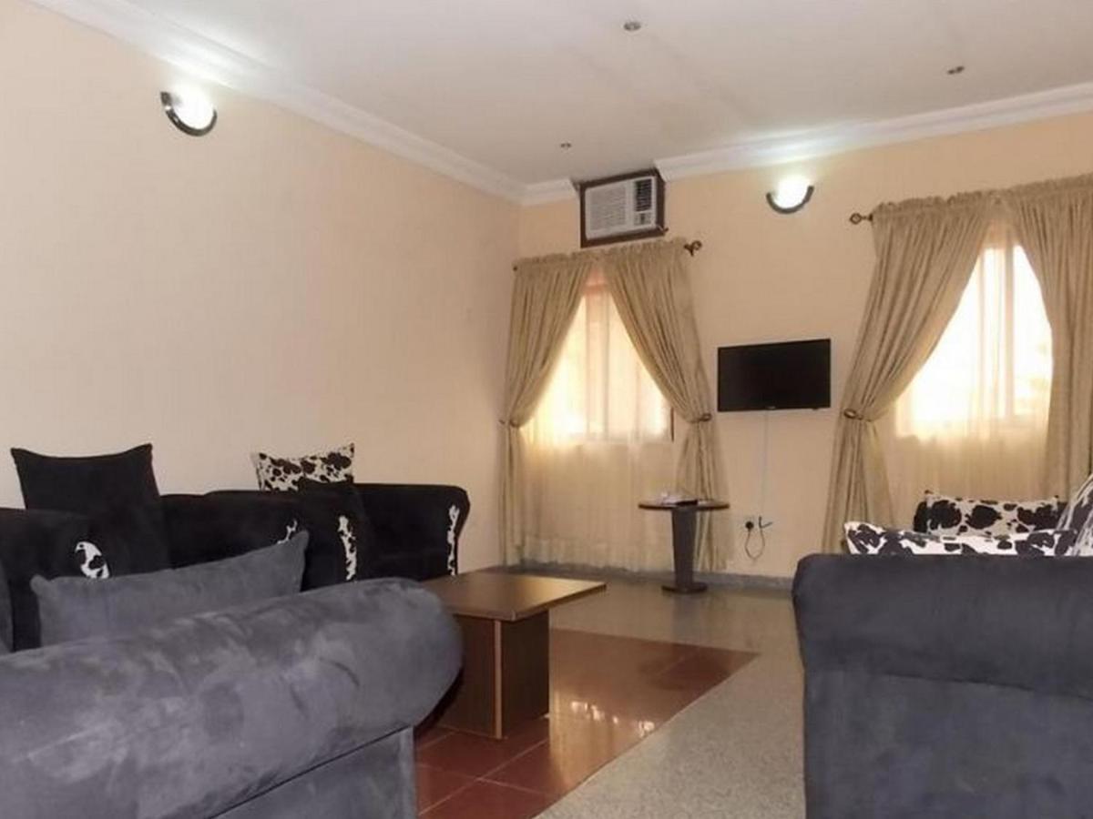 Room In Lodge - Ambience Hotels Abujahome For Leisure And Business Travellers Esterno foto